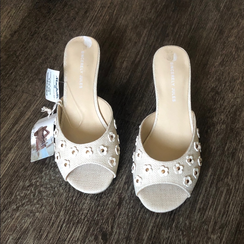 Sincerly Jules Cream Floral Open-Toe Slip-On Mules